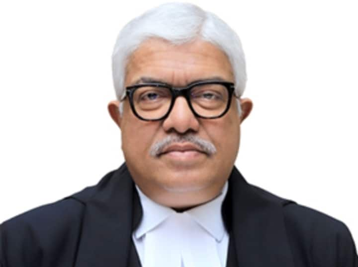 MP High Court Judge Father Took Transfer Due To Lawyer Daughter Will Practice ANN MP News: मध्य प्रदेश हाई कोर्ट में प्रैक्टिस करेगी बेटी, जज पिता ने राज्य के बाहर लिया तबादला