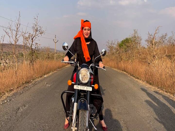 रामनवमीनिमित्त खासदार नवनीत राणा यांचा नव्या अंदाजातील व्हिडीओ समोर आला आहे.