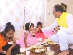 Ram Navami: रामनवमी पर सीएम आवास में विधि-विधान से कन्या पूजन, CM शिवराज ने कराया भोजन, देखें तस्वीरें