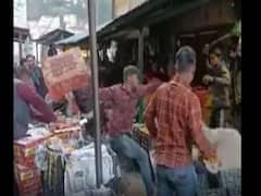 Video Of Brawl In Shimla Fruit Market Goes Viral, Twitter Calls It 'Battle Of Baghpat'