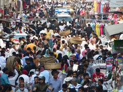 महाराष्ट्र में कोरोना मामलों में 63 फीसदी उछाल, एक दिन में 694 नए केस, जानें- मुंबई का हाल