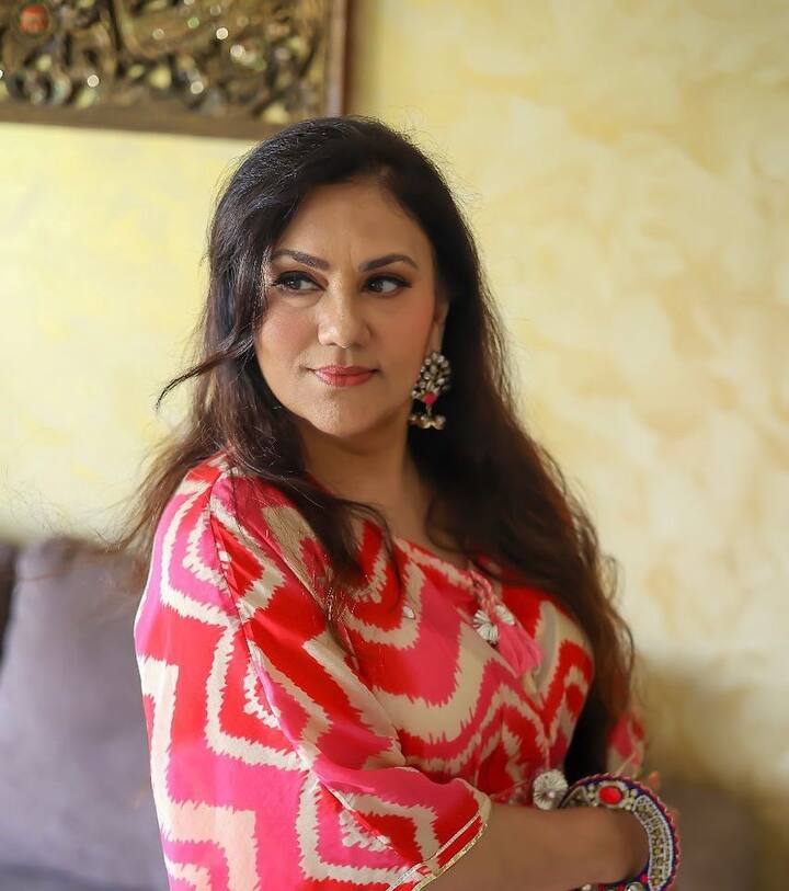 दीपिका चिखलिया - टीवी की सीता यानि दीपिका चिखलिया भी इस लिस्ट में है. उन्हें भी अपना शो  देखना पसंद नहीं है.