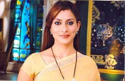 शिल्पा सकलानी अपनी खूबसूरत अदाओं की वजह से काफी पसंद की गई थी और आपको बता दें कि क्योंकि सास भी कभी बहू थी एक स्टार प्लस का काफी लोकप्रिय सीरियल माना जाता था.