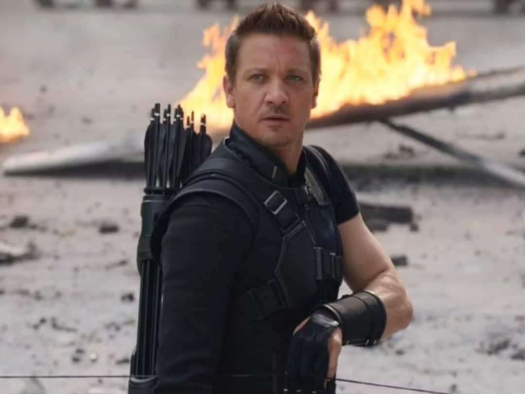 8 Ribs Broken In 14 Places Hawkeye Star Jeremy Renner Shares Details