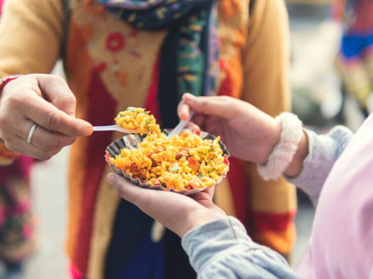 The Delectable Delhi Street Food Items That Are A Must Have The Delectable Delhi Street Food Items That Are A Must Have