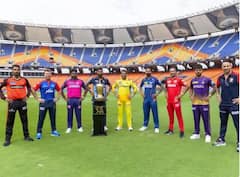 IPL 2023 ਟਰਾਫੀ ਨਾਲ ਨਜ਼ਰ ਆਏ 9 ਟੀਮਾਂ ਦੇ ਕਪਤਾਨ, ਪਹਿਲਾ ਮੈਚ ਧੋਨੀ-ਪਾਂਡਿਆ ਵਿਚਾਲੇ ਹੋਵੇਗਾ