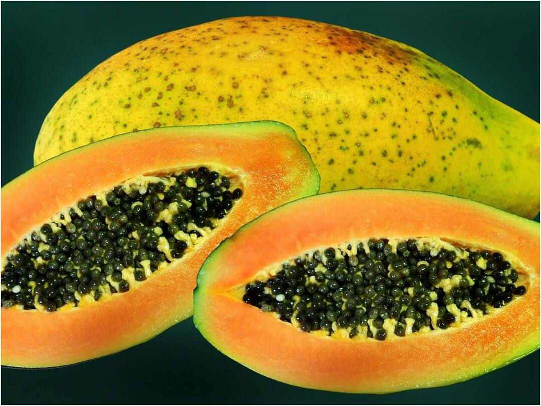 Papaya Does Eating Papaya Really Cause Miscarriage? How true is this
