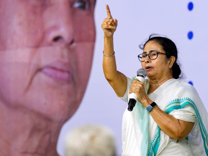 'राम नवमी जुलूस पर रोक नहीं लेकिन...', ममता बनर्जी ने BJP को दी चेतावनी, कहा- रमजान का ध्यान रहे cm mamata banerjee reaction on bjp ram navami rallies in west bengal said no ban ann 'राम नवमी जुलूस पर रोक नहीं लेकिन...', ममता बनर्जी ने BJP को दी चेतावनी, कहा- रमजान का ध्यान रहे