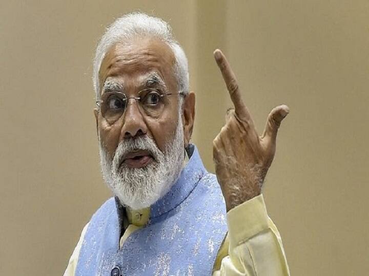 PM Modi posters 8 Arrested Over Posters Against PM In Gujarat Ahmedabad know more details பிரதமர் மோடிக்கு எதிராக போஸ்டர்கள்... தட்டித்தூக்கிய காவல்துறை...நடந்தது என்ன?