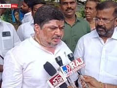 అదానీ ఓ దొంగ, ఆయనకు ప్రధాని మద్దతు ఎందుకు? - ప్రశ్నిస్తూనే ఉంటామన్న పొన్నం