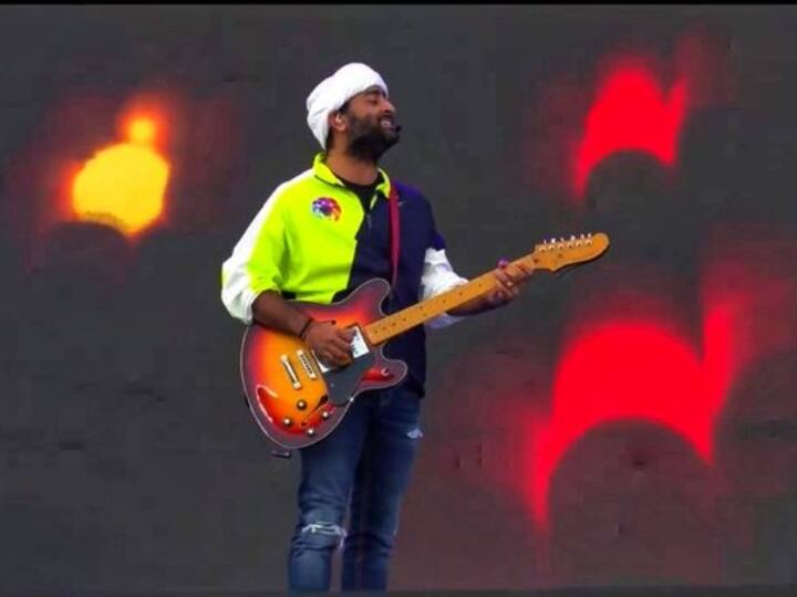 IPL 2023 opening ceremony Arijit Singh breath taking performance in stage loved by Hardik Pandya Jay Shah full packed audiences IPL Opening Ceremony: आईपीएल ओपनिंग सेरेमनी में अरिजीत सिंह ने बाधां समां, जमकर झूमे फैंस