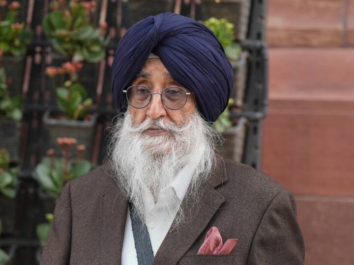 amritpal singh should flee to pakistan lok sabha mp simranjit singh mann says life in danger 'अमृतपाल को पाकिस्तान भाग जाना चाहिए', लोकसभा सांसद सिमरनजीत सिंह मान ने कहा- उनकी जिंदगी खतरे में