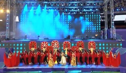 IPL 2023 Opening Ceremony Oscar winning song Naatu Nattu song performed by Rashmika Mandanna IPL 2023 Opening Ceremony: ઓપનિંગ સેરેમનીમાં ઓસ્કાર વિનર નાટૂ નાટૂ ગીત પર રશ્મિકા મંદનાએ કર્યો શાનદાર ડાન્સ 