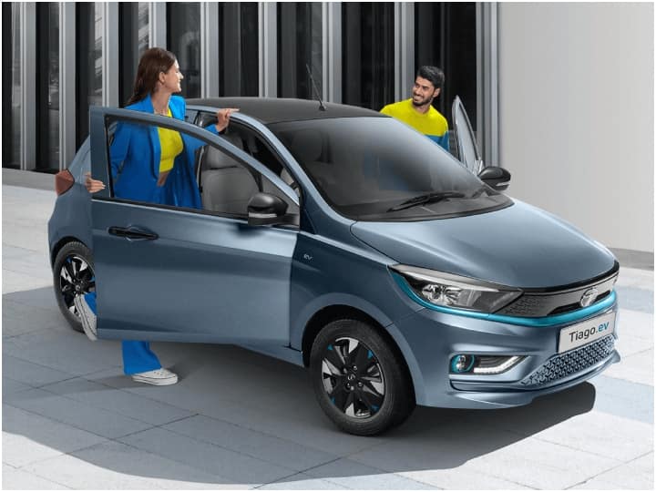 Tata Tiago EV become the official partner of Tata IPL 2023  Tata Tiago EV: टाटा टिआगो EV बनी आईपीएल 2023 की ऑफिशियल पार्टनर, इन खूबियों से है लैस