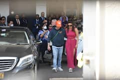 Parineeti की शादी की खबरों के बीच इंडिया पहुंची Priyanka Chopra? बेटी मालती और पति Nick Jonas के साथ एयरपोर्ट पर हुईं स्पॉट