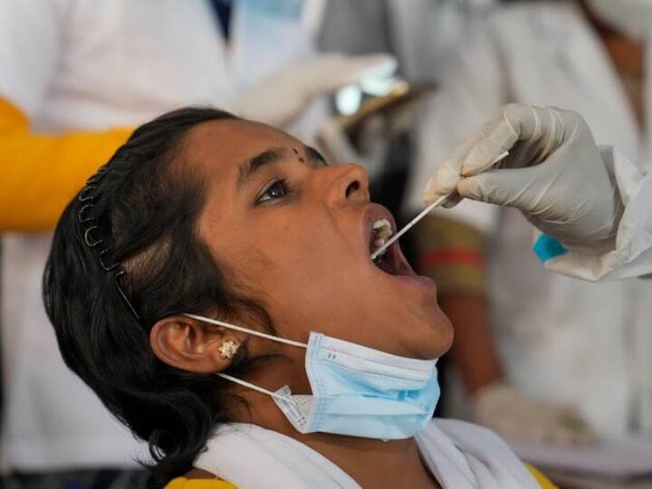 delhi ncr Maharashtra 569 new covid cases increased concern due to 2 deaths Coronavirus Update: ਦਿੱਲੀ 'ਚ ਕੋਰੋਨਾ ਦੀ ਤੇਜ਼ੀ, 24 ਘੰਟਿਆਂ 'ਚ 509 ਨਵੇਂ ਮਾਮਲੇ, ਸੰਕਰਮਣ ਦਰ 26 ਫੀਸਦੀ ਤੋਂ ਪਾਰ