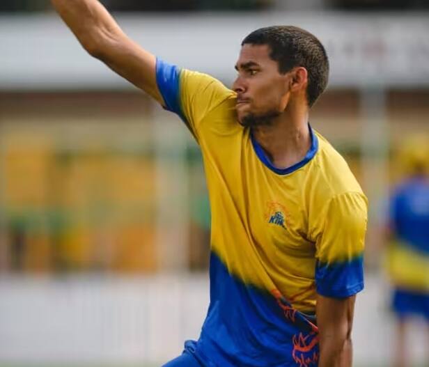 IPL 2023 Chennai Super Kings Name Akash Singh As Replacement For Injured Mukesh Choudhary know details Akash Singh CSK: મુકેશના બદલે ચેન્નઇ સુપર કિંગ્સમાં સામેલ થયો યુવા ખેલાડી, જાણો કોણ છે આકાશ સિંહ?