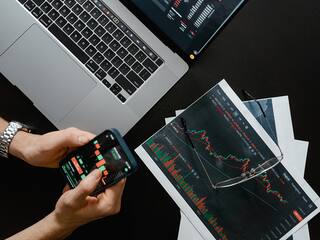 Stock Market News: రాకెట్లా దూసుకెళ్తున్న స్టాక్‌ మార్కెట్లు - సెన్సెక్స్‌ 550, నిఫ్టీ 160 పాయింట్లు అప్‌!