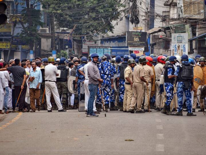 Howrah Violence Updates, Clash In Nalanda And Sasaram tension in Vadodara over Ram Navami procession, SIT to probe Sambhajinagar Case Violence On Ram Navami: हावड़ा में हिंसा पर राज्यपाल ने CM से मांगी रिपोर्ट, इंटरनेट बंद, बिहार के नालंदा और सासाराम में बवाल