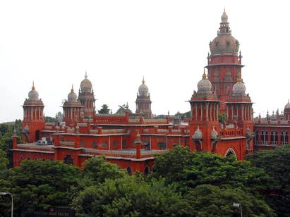 An appeal was filed by the OPS  came up for hearing today in chennai high court அதிமுக வழக்கு: இறுதி விசாரணைக்கு தயார்: உயர்நீதிமன்றத்தில் ஒபிஎஸ் - இபிஎஸ் ஒப்புதல்