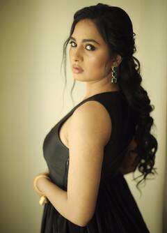 Srushti Dange : குக் வித் கோமாளி புகழ் ஸ்ருஷ்டி டாங்கேவின் ஸ்டைலிஷ் க்ளிக்ஸ்!