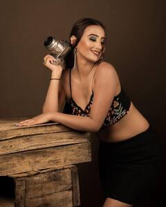 Pawan Singh के साथ बैठने से भी कतराती थी ये भोजपुरी अभिनेत्री, एक्टर ने पास बुलाकर कही थी ये बात