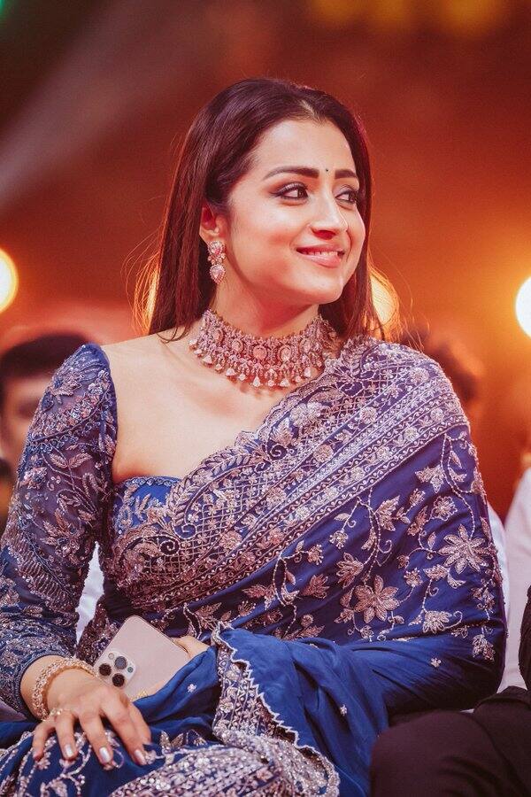 த்ரிஷா, தனது இன்ஸ்டா பக்கத்தின் அன்றைய விழாவில் எடுக்கப்பட்ட புகைப்படங்களை பகிர்ந்துள்ளார்