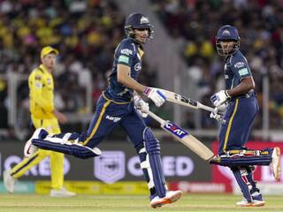 IPL 2023: सीजन के पहले मैच में CSK की हार, राशिद खान ने 333 के स्ट्राइक रेट से रन बनाकर गुजरात को दिलाई जीत