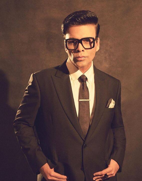 करण जौहर 'कॉफी विद करण सीजन 8' में बिजी हैं. ये शो डिज्नी+हॉटस्टार पर स्ट्रीम किया जाएगा.