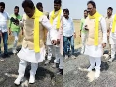 Watch Video: దీన్నెవరైనా రోడ్డు అంటారా? మరీ అంత జోక్‌గా ఉందా? - రోడ్ కాంట్రాక్టర్‌పై ఎమ్మెల్యే ఫైర్ - వైరల్ వీడియో