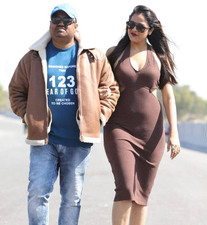 અભિનેત્રીએ કહ્યું હતું કે તેના પિતાએ તેને અહીં કામ કરવા માટે મોકલી છે, જો આમ જ ચાલશે તો તે ઈન્ડસ્ટ્રી છોડી દેશે અને તેને ઘરે પરત બોલાવી લેશે.