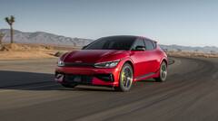 High Range Electric Cars: जेब का बजट अच्छा है तो इन इलेक्ट्रिक कारों में नहीं खलेगी 'पेट्रोल की कमी', देखें तस्वीरें