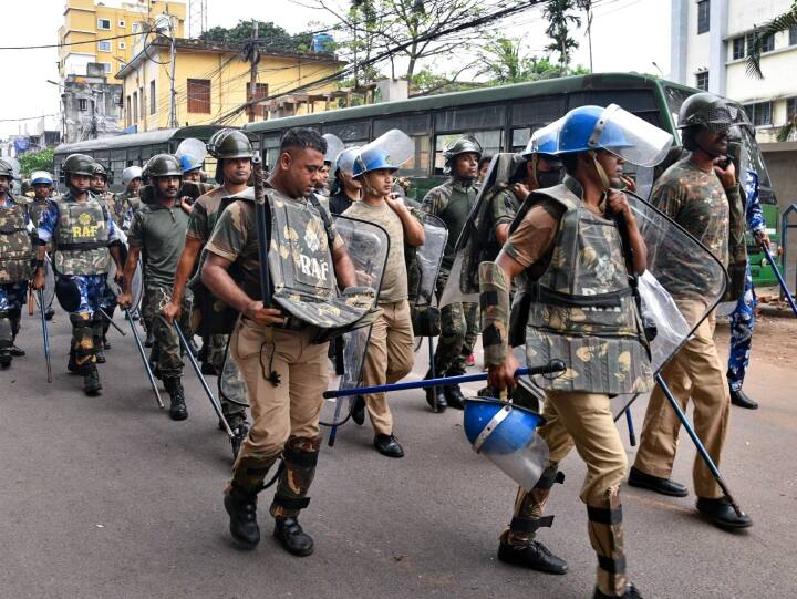 Howrah Violence: West Bengal BJP Leader Suvendu Adhikari files a PIL in High Court, Amit Shah called Sukanta Majumdar Howrah Violence: हावड़ा हिंसा को लेकर अमित शाह ने राज्यपाल से फोन पर ली जानकारी, आनंद बोस ने सीएम से बातचीत के बाद कहा- होगा कड़ा एक्शन