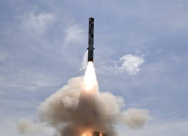 Brahmos Missile : Brahmos Missile to be Deployed to Tackle Maritime Brahmos Missile : ભારત આકરા પાણીએ, સમુદ્ર કિનારે તૈનાત કરાશે 'બાહુબલી'