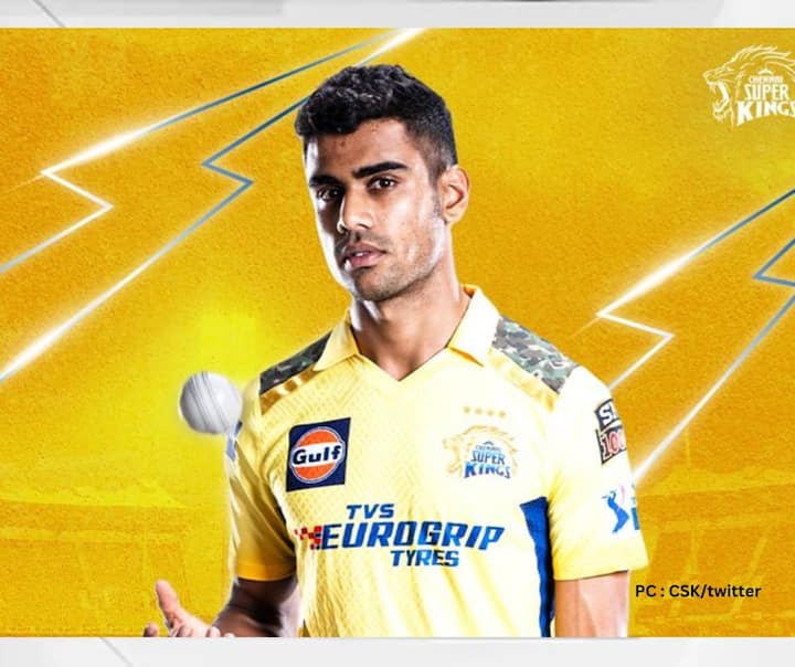 गतविजेत्या गुजरात संघाने आयपीएल 2023 ची सुरुवातही विजयासह केली आणि चेन्नईचा सलग तिसऱ्यांदा पराभव केला. मात्र, पराभवानंतरही धोनीच्या नेतृत्त्वात खेळणाऱ्या एका खेळाडूनं सर्वांच्या मनावर छाप पाडली आहे.