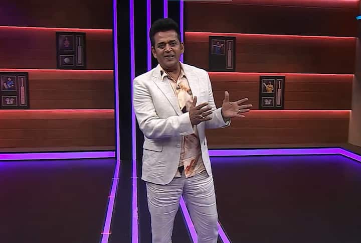 बीजेपी सांसद रवि किशन आईएपीएल में भोजपुरी में कमेंट्री करने पहुंचे थे. इसकी तस्वीरें उन्होंने ही शेयर की थी.