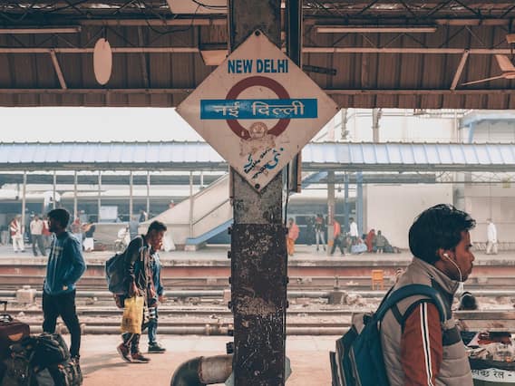 रिजर्वेशन में RLWL वाली वेटिंग लिस्ट का क्या मतलब है? क्या इसके टिकट कन्फर्म होते हैं? रिजर्वेशन में RLWL वाली वेटिंग लिस्ट का क्या मतलब है? क्या इसके टिकट कन्फर्म होते हैं?