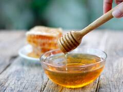 Benefits of Honey: स्वास्थ्य को बेहतर बनाने में कारगर है शहद, जानें- इसके 5 बड़े फायदे
