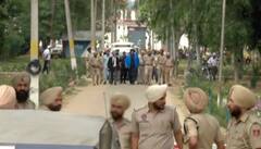  Navjot Singh Sidhu : 10 ਮਹੀਨਿਆਂ ਬਾਅਦ ਪਟਿਆਲਾ ਜੇਲ੍ਹ 'ਚੋਂ ਬਾਹਰ ਆਏ ਨਵਜੋਤ ਸਿੰਘ ਸਿੱਧੂ, ਕਿਹਾ- 'ਲੋਕਤੰਤਰ ਨਾਮ ਦੀ ਕੋਈ ਚੀਜ਼ ਨਹੀਂ'