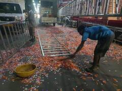 Sangli News : सांगलीत ज्या चौकात जल्लोषात रामनवमी झाली त्याच ठिकाणी मुस्लिम कार्यकर्त्यांकडून मध्यरात्री सफाई