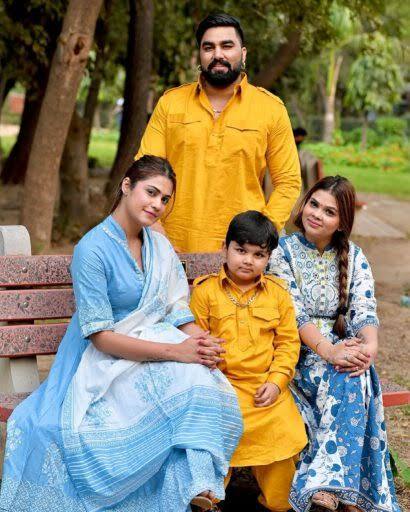 लेकिन अगर हम अरमान मलिक की लाइफस्टाइल की बात करें तो आपको बता दें कि वह अपनी दोनों पत्नियों और बेटा चिरायु मलिक के साथ में काफी आलीशान घर में रहते हैं. जिसका इंटीरियर भी काफी ज्यादा जबरदस्त है.