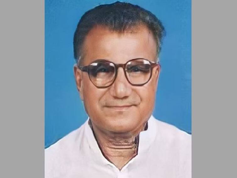 Sandipan Thorat Death Former Congress MP Sandipan Thorat passed away solapur Pandharpur Madha  Sandipan Thorat Death : माजी खासदार संदीपान थोरात यांचं निधन, पंढरपूर मतदारसंघातून सलग सात वेळा खासदार 