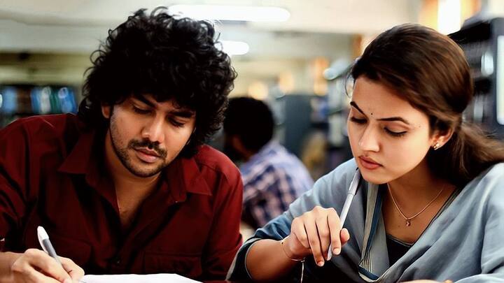 பின், குழந்தையை வளர்க்கும் முழு பொறுப்பும் நாயகனிடத்தில் வருகிறது. அதுவரை ஊதாரியாகவும் பொறுப்பற்றும சுற்றித்திரிந்த மணி, தனது குழந்தைக்கு நல்ல அப்பாவாக இருக்க முயற்சி செய்கிறார். சிந்து குழந்தையை விட்டு பிரிந்தது ஏன்? போன்ற பல கேள்விகளுக்கு அழகான பதிலாக வருகிறது டாடா படத்தின் க்ளைமேக்ஸ்.