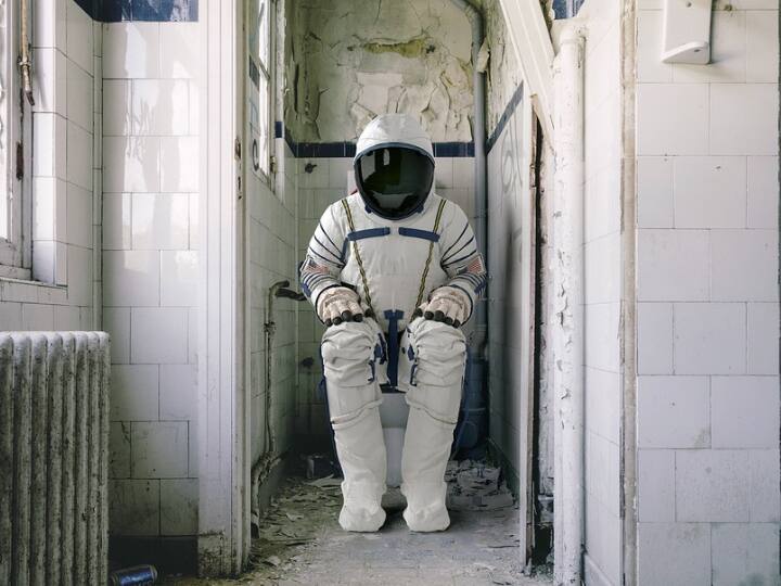 Toilet In Space Astronauts Drink Urine Recycled In Space Know How Do