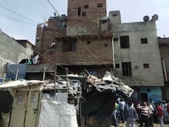 दिल्ली में मच्छर मारने वाले कॉइल से कैसे भड़की मकान में आग, चश्मदीदों ने बताई खौफनाक हादसे की आंखों-देखी