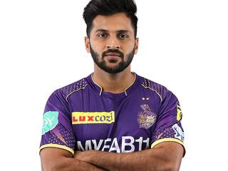 IPL 2023: आईपीएल में रन लुटाने वाले टॉप गेंदबाजों में शामिल हुए शार्दुल ठाकुर! देखें पूरी लिस्ट
