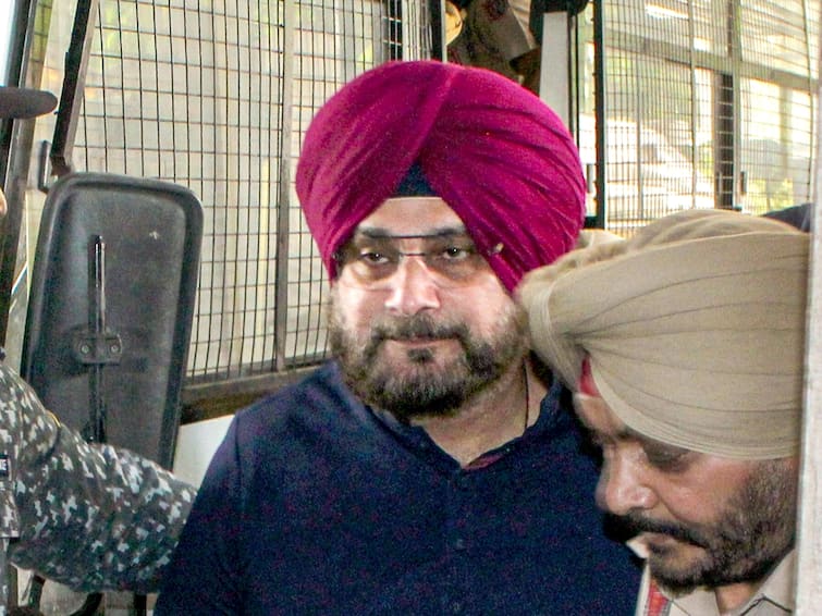 Congress Leader Navjot Singh Sidhu To Be Released From Patiala Jail In Punjab Today, Supporters Prepare For Grand Welcome Sidhu To Walk Out Of Jail Shortly, Celebration Mode Outside Patiala Jail