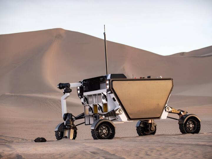 FLEX is not just a rover, but a logistics system for missions to the Moon and Mars, according to Astrolab. With the intention to prove the benefits of having a highly capable and versatile rover to establish infrastructure, deploy technology demonstrations and specialised systems, and conduct high-priority science experiments on the lunar surface, Astrolab designed the FLEX rover. (Photo: Astrolab)