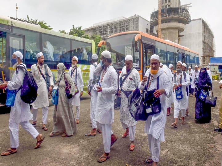 2540 pilgrims selected for Hajj pilgrimage, 1570 still in waiting list ann Hajj 2023: हज यात्रा के लिए 2540 यात्रियों का हुआ चयन, 1570 अभी भी वेटिंग लिस्ट में
