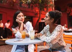 इस देश में अंग्रेजी हो सकती है बैन, बन रहा ऐसा कानून, उल्‍लंघन पर 89 लाख तक का जुर्माना!